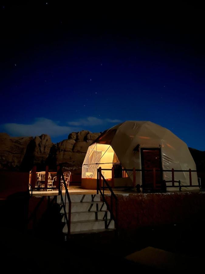 Orbit Camp Hotel Wadi Rum Buitenkant foto