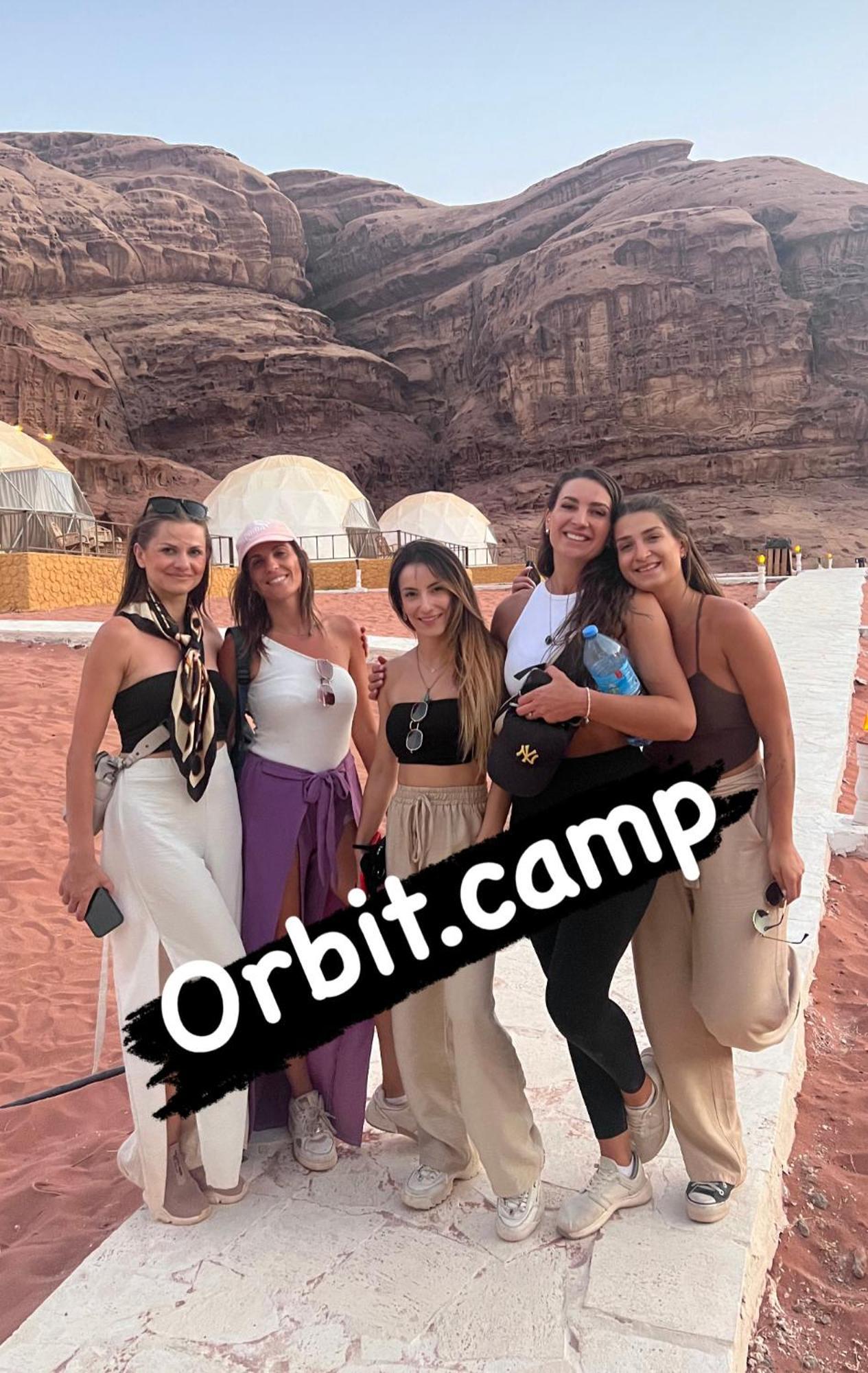Orbit Camp Hotel Wadi Rum Buitenkant foto