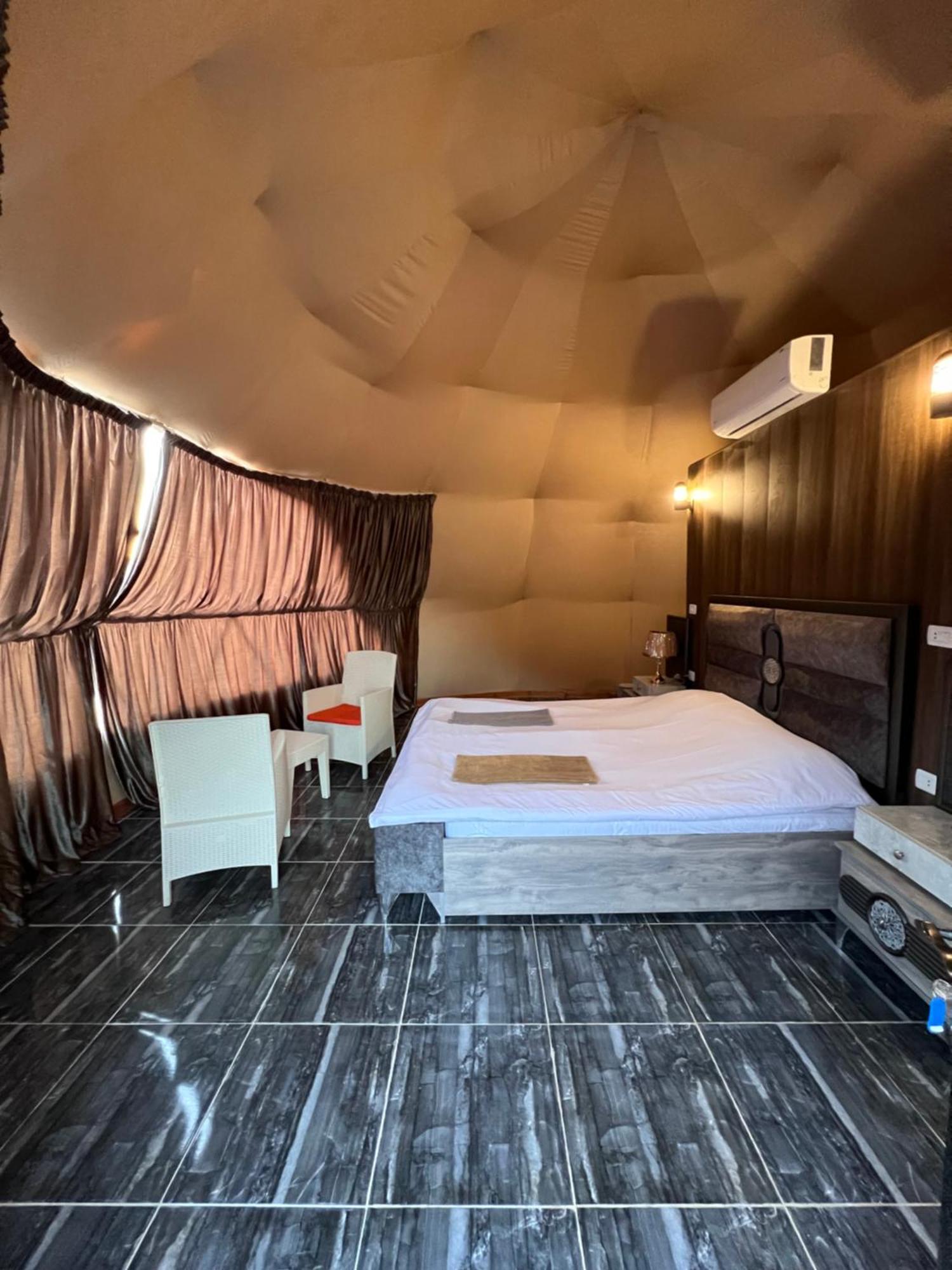 Orbit Camp Hotel Wadi Rum Buitenkant foto