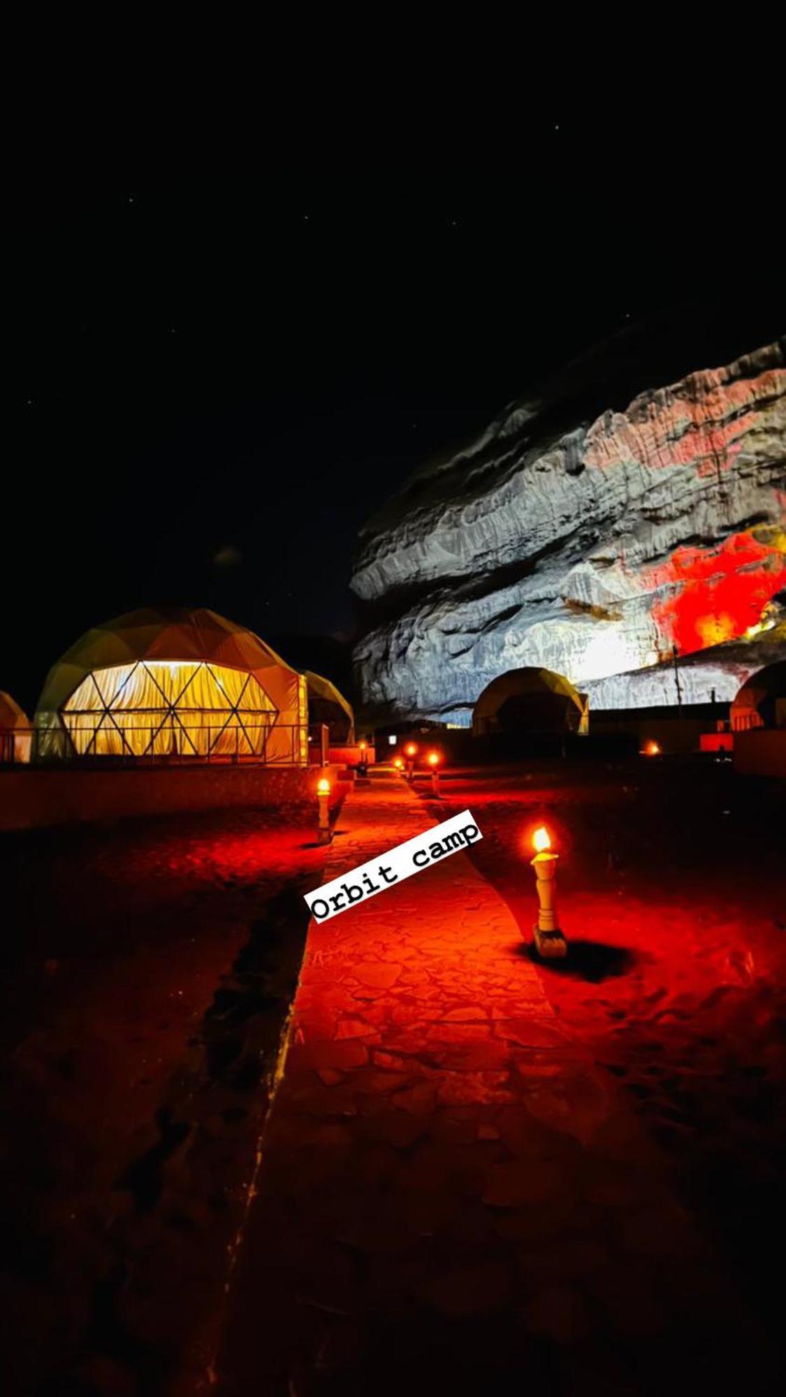 Orbit Camp Hotel Wadi Rum Buitenkant foto
